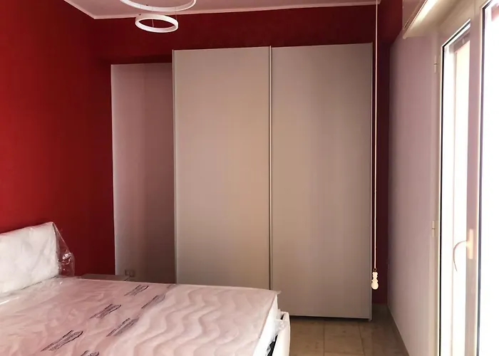 House In Lungomare Tysandros 別荘